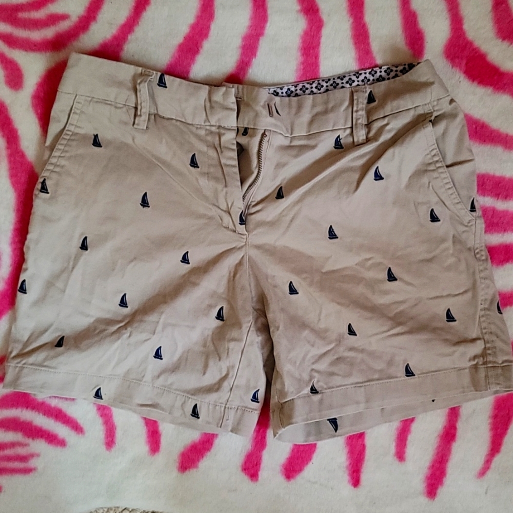 British Khaki Chino Shorts with Embroidered Sailboats